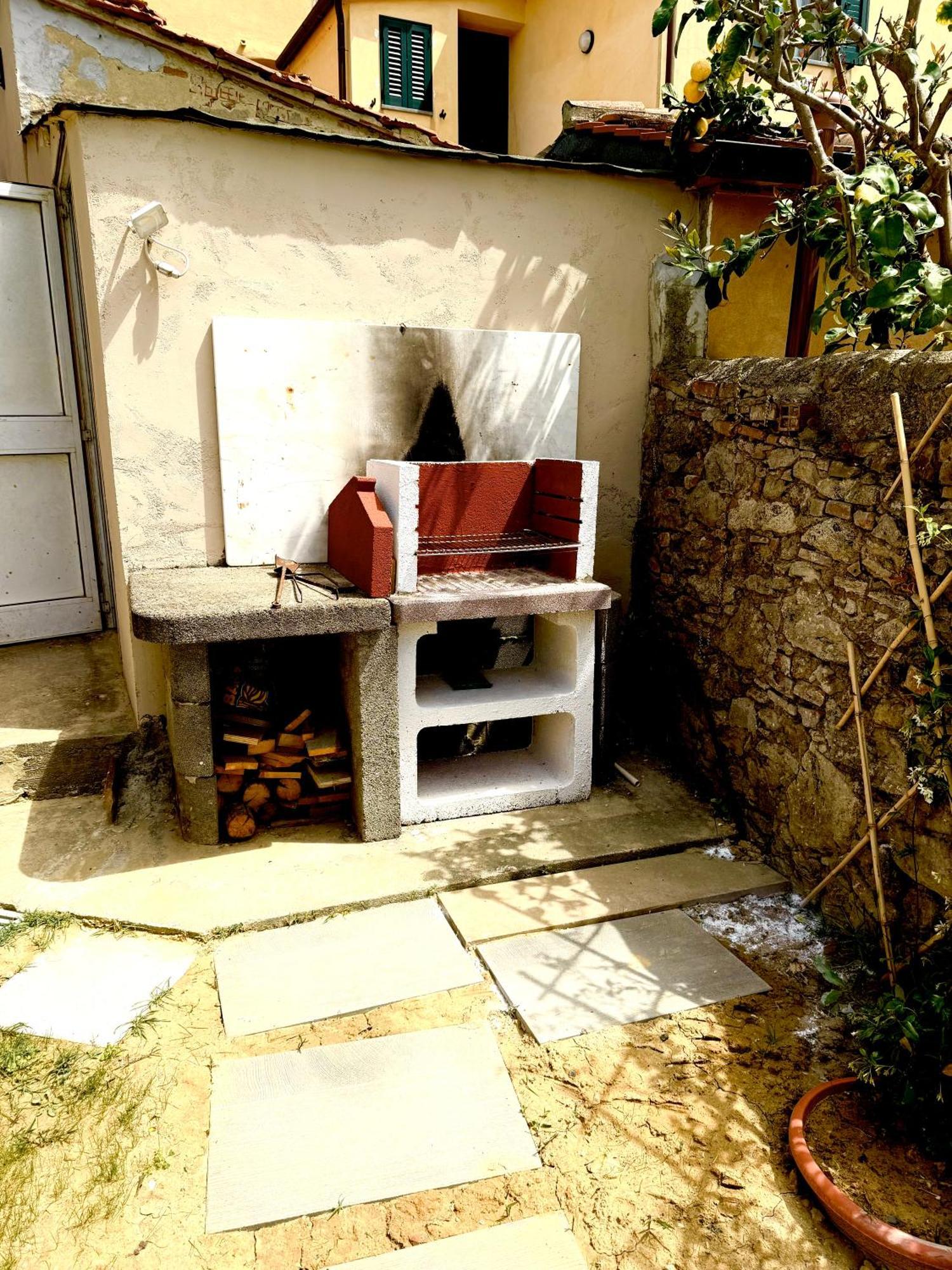Villa Ciliegia Di Lari - Attico Exterior foto